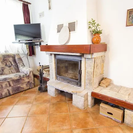 Casa de Férias Juricko With Private Sauna *