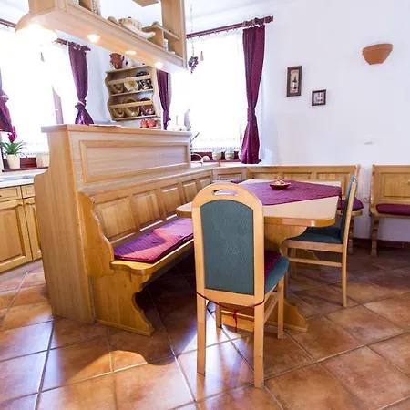 Juricko With Private Sauna *