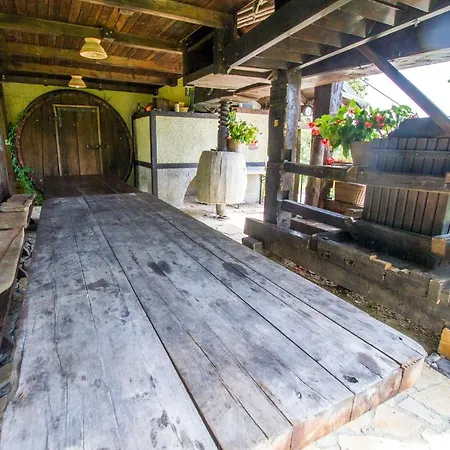 Juricko With Private Sauna Feriehus Bizeljsko