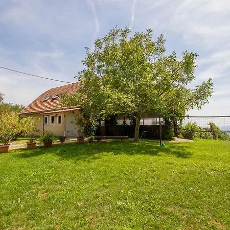 Juricko With Private Sauna בית נופש